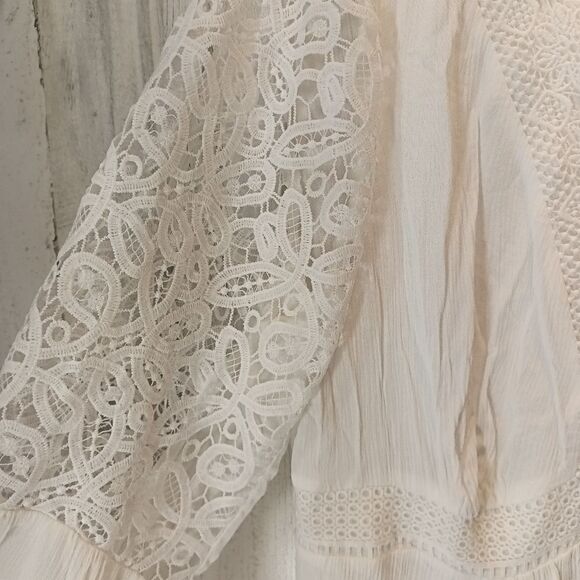 NWT Torrid Shirt - Picture 3 of 7